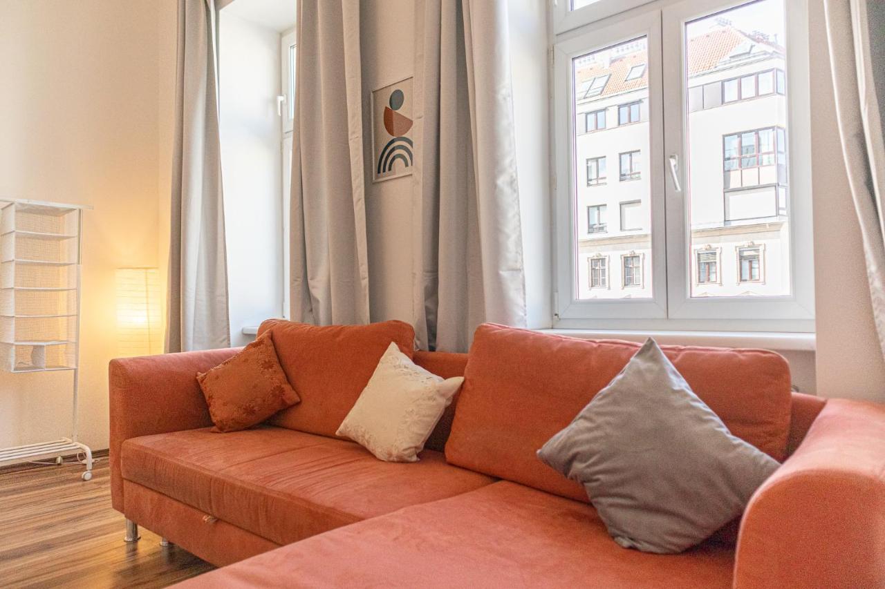 Special Vintage Viennese Apartment - 12Min F Downtown Екстериор снимка