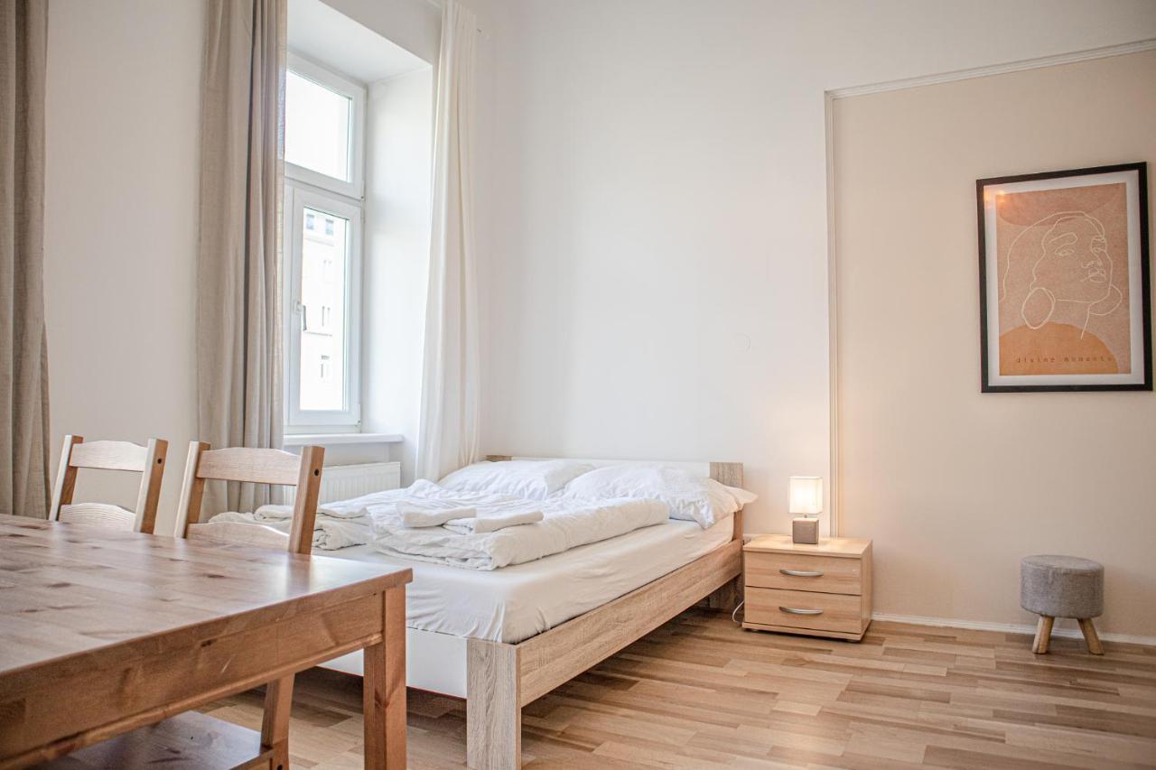 Special Vintage Viennese Apartment - 12Min F Downtown Екстериор снимка